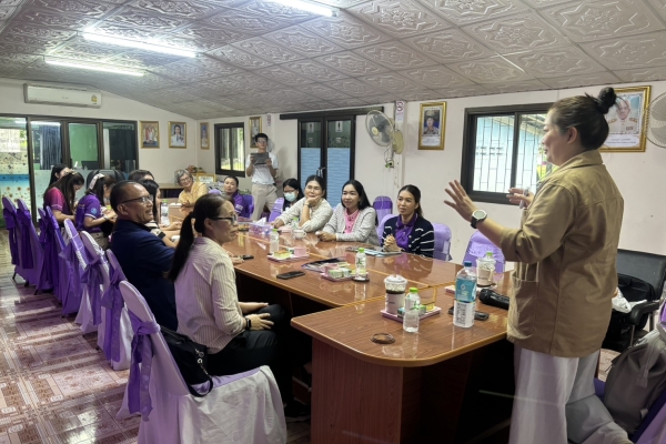 อบรมหลักสูตร Coaching “เซ็นทรัลทำ เพื่อครูเป็นโค้ช” โรงเรียนบ้านหนองม่วงเหล่าสิมมา อ.วานรนิวาส จ.สกลนคร